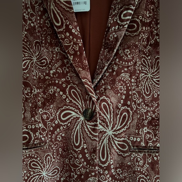 NWT - Free People Velvet Blazer + Pants Suit Set. Size XS - Picture 8 of 16